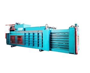 大型帶門(mén)全自動(dòng)打包機(jī)